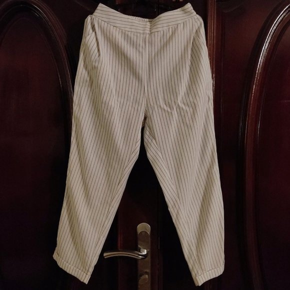 Women\'s White Striped Slacks